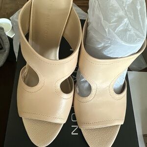 HALSTON womens slip on Sandals heels nude leather up shoes size 9.5